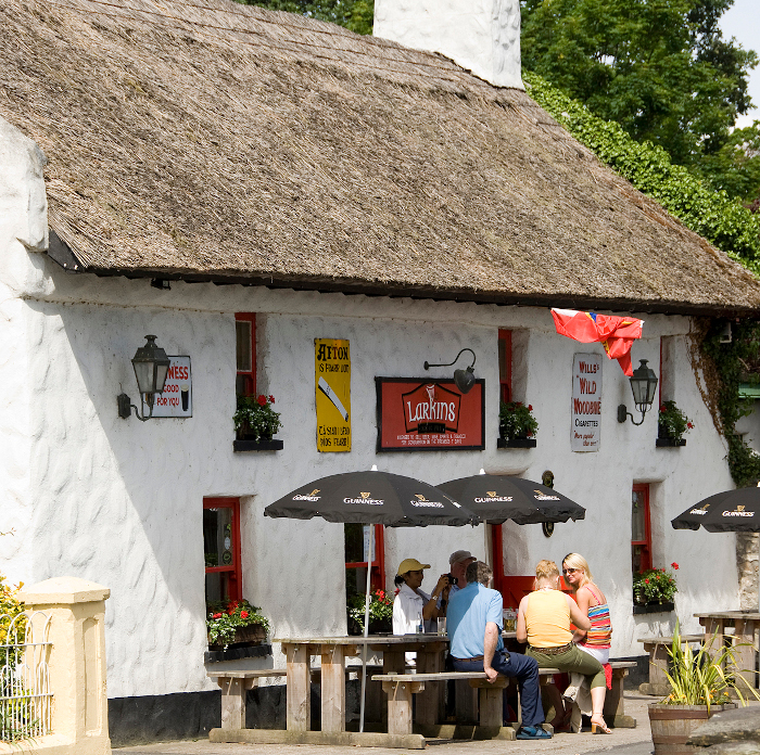 Larkin's Pub, Gary Kennedy