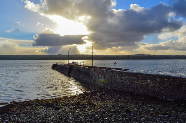 river-shannon-pier